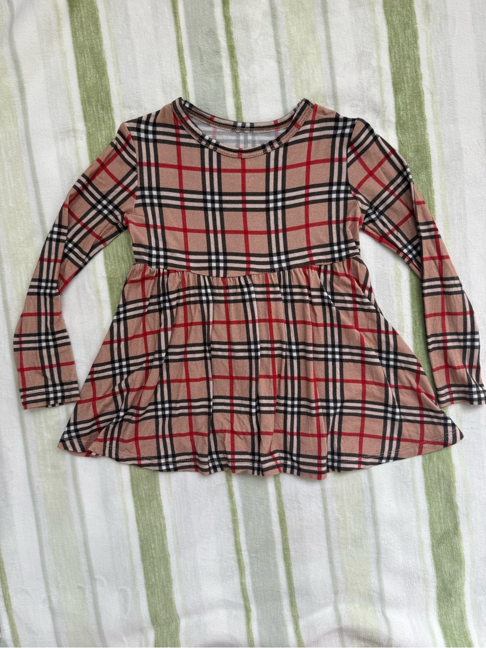 Stone and Rose Bamboo Long-Sleeve Plaid Peplum Top